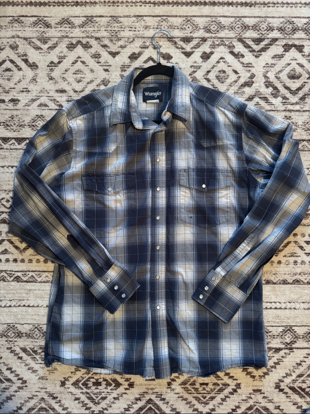 Wrangler Men's Navy and Gray Plaid Button-Down Shirt